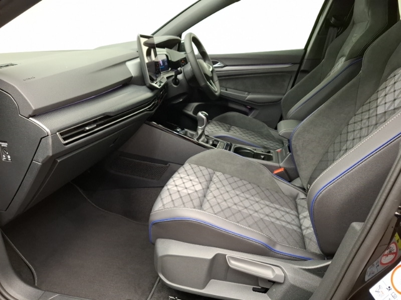 Used Volkswagen Golf 2025 for sale - 77992642: Photo 5