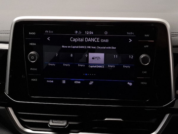 Used Volkswagen T-Roc 2025 for sale - 76169677: Photo 10