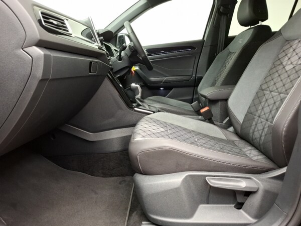 Used Volkswagen T-Roc 2025 for sale - 76169677: Photo 5