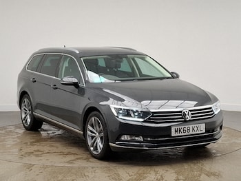 Used Volkswagen Passat 2018 for sale - 77933057: Photo