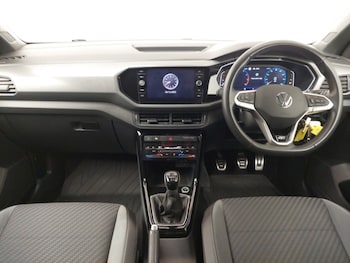 Used Volkswagen T-Cross 2022 for sale - 76847000: Photo
