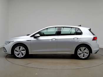 Used Volkswagen Golf 2024 for sale - 74303401: Photo