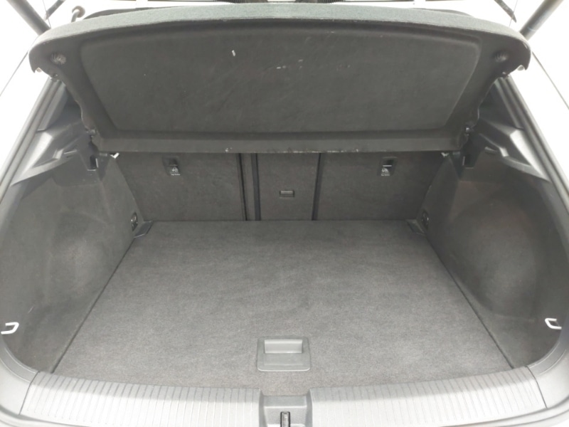 Used Volkswagen T-Roc 2018 for sale - 77114585: Photo 8