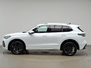 Used Volkswagen Tiguan 2025 for sale - 75612582: Photo