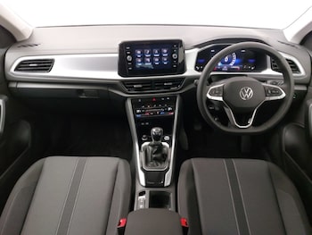 Used Volkswagen T-Roc 2026 for sale - 78380840: Photo