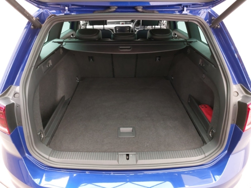 Used Volkswagen Passat 2021 for sale - 77141121: Photo 8