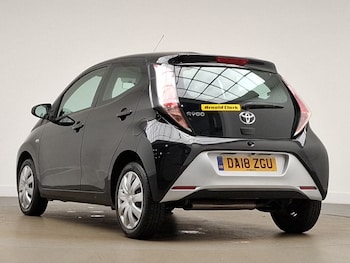 Used Toyota AYGO 2018 for sale - 76560633: Photo