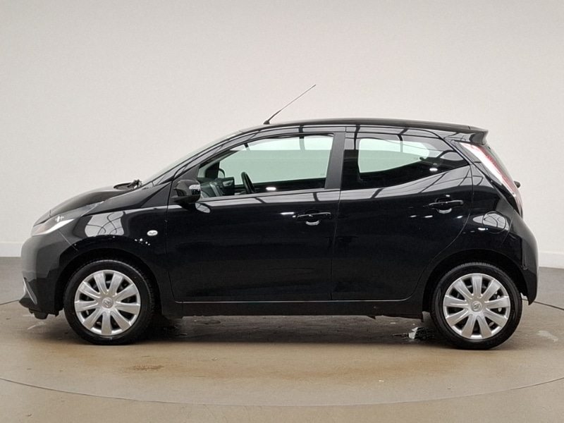 Used Toyota AYGO 2018 for sale - 76560633: Photo 4