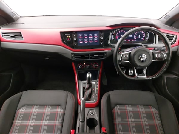 Used Volkswagen Polo 2019 for sale - 76208093: Photo 2