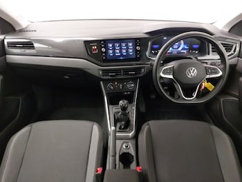 Used Volkswagen Polo 2024 for sale - 78113410: Photo