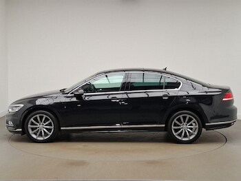 Used Volkswagen Passat 2019 for sale - 77569083: Photo