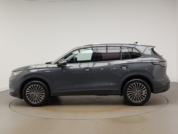 Used Volkswagen Tiguan 2024 for sale - 76130097: Photo 4