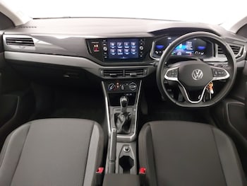 Used Volkswagen Polo 2024 for sale - 76134883: Photo 2