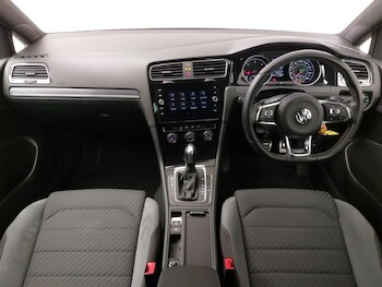 Used Volkswagen Golf 2019 for sale - 78041362: Photo