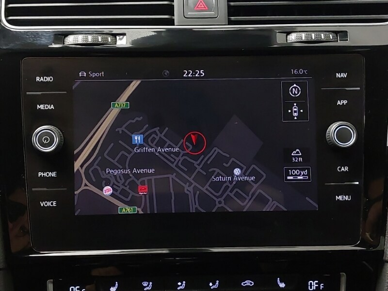 Used Volkswagen Golf 2018 for sale - 76815652: Photo 11