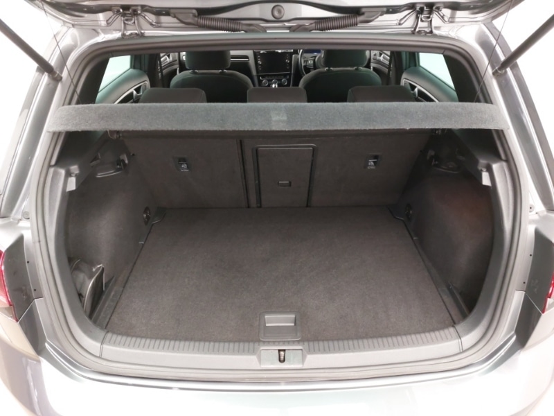 Used Volkswagen Golf 2019 for sale - 78041356: Photo 8