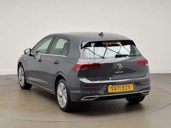 Used Volkswagen Golf 2021 for sale - 75485942: Photo