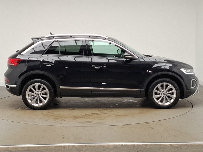 Used Volkswagen T-Roc 2023 for sale - 77634935: Photo 13