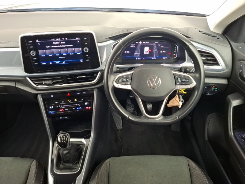 Used Volkswagen T-Roc 2023 for sale - 77634935: Photo 7