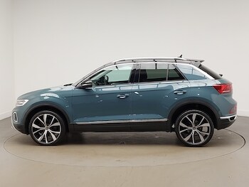 Used Volkswagen T-Roc 2022 for sale - 77419342: Photo