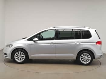 Used Volkswagen Touran 2018 for sale - 79844438: Photo