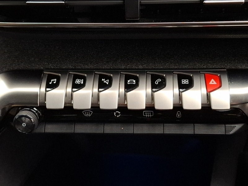 Used Peugeot 3008 2023 for sale - 77907433: Photo 16