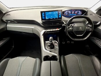 Used Peugeot 3008 2023 for sale - 77907433: Photo