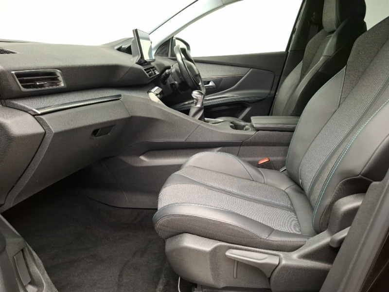 Used Peugeot 3008 2023 for sale - 77907433: Photo 5