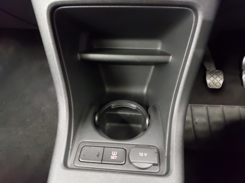 Used Volkswagen up! 2023 for sale - 77776800: Photo 16