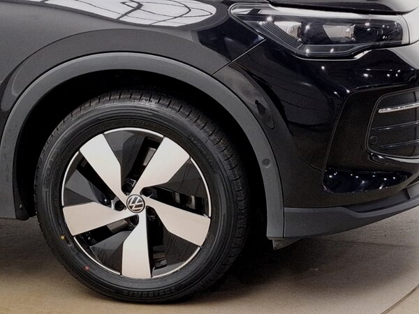 Used Volkswagen Tiguan 2024 for sale - 75576917: Photo 9
