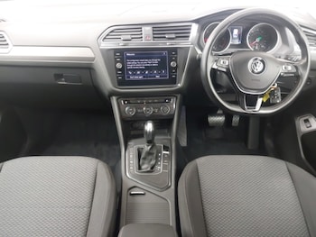 Used Volkswagen Tiguan Allspace 2021 for sale - 76183457: Photo 2
