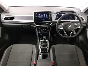 Used Volkswagen T-Roc 2023 for sale - 77656751: Photo