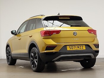 Used Volkswagen T-Roc 2021 for sale - 77405231: Photo
