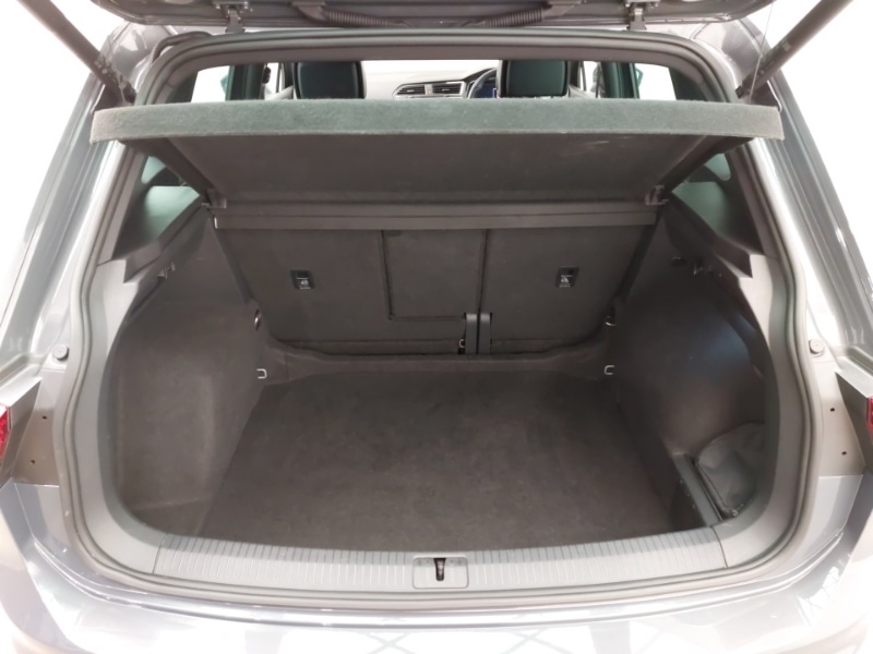 Used Volkswagen Tiguan 2023 for sale - 76506891: Photo 8