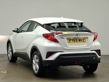 Used Toyota C-HR 2019 for sale - 79618308: Photo