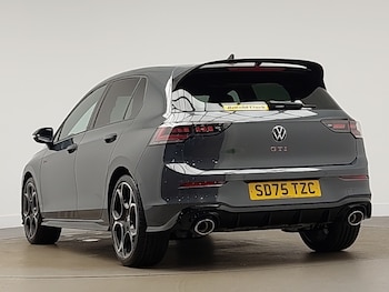 Used Volkswagen Golf 2025 for sale - 77648660: Photo