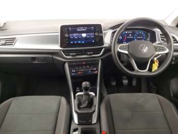 Used Volkswagen T-Roc 2023 for sale - 75138708: Photo