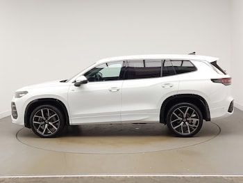 Used Volkswagen Touran 2025 for sale - 76556304: Photo