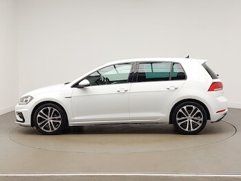 Used Volkswagen Golf 2019 for sale - 78005941: Photo