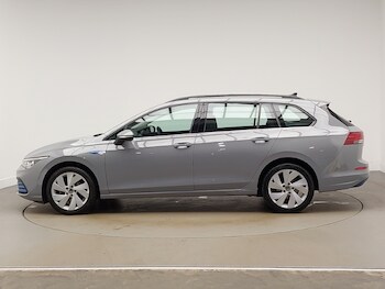 Used Volkswagen Golf 2023 for sale - 77343221: Photo