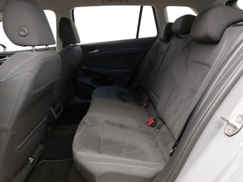 Used Volkswagen Golf 2023 for sale - 77343221: Photo 6