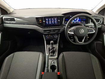 Used Volkswagen Polo 2024 for sale - 79070191: Photo