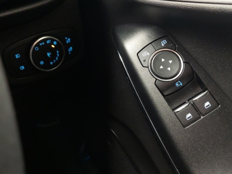 Used Ford Fiesta 2018 for sale - 78041374: Photo 17