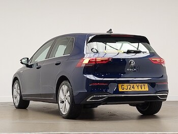 Used Volkswagen Golf 2024 for sale - 75192711: Photo