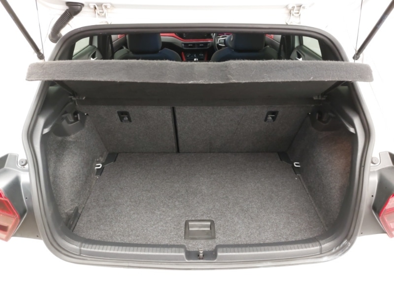 Used Volkswagen Polo 2019 for sale - 76506871: Photo 8