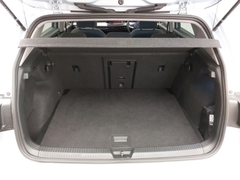 Used Volkswagen Golf 2024 for sale - 76613889: Photo 8