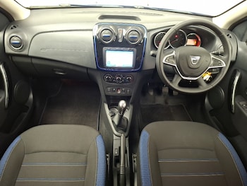 Used Dacia Sandero Stepway 2020 for sale - 79298582: Photo