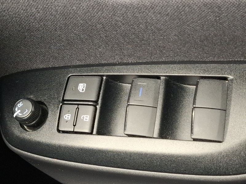 Used Toyota Yaris Cross 2022 for sale - 76924881: Photo 19