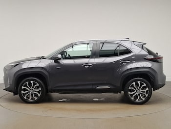 Used Toyota Yaris Cross 2022 for sale - 76924881: Photo