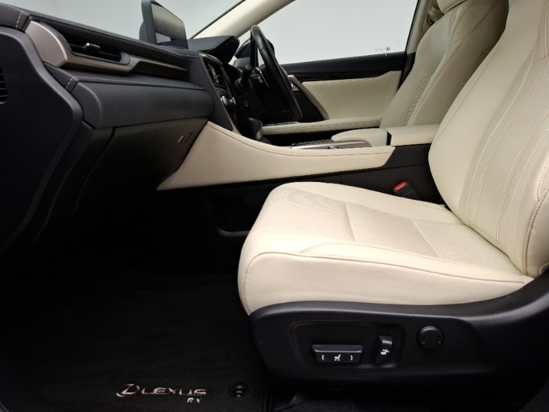 Used Lexus RX 2022 for sale - 76901965: Photo 5